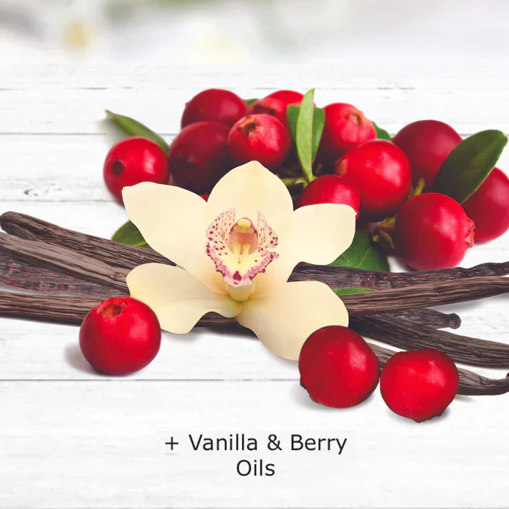 Cuccio Vanilla & Berry Cuticle Oil 2.5 oz - Image 3