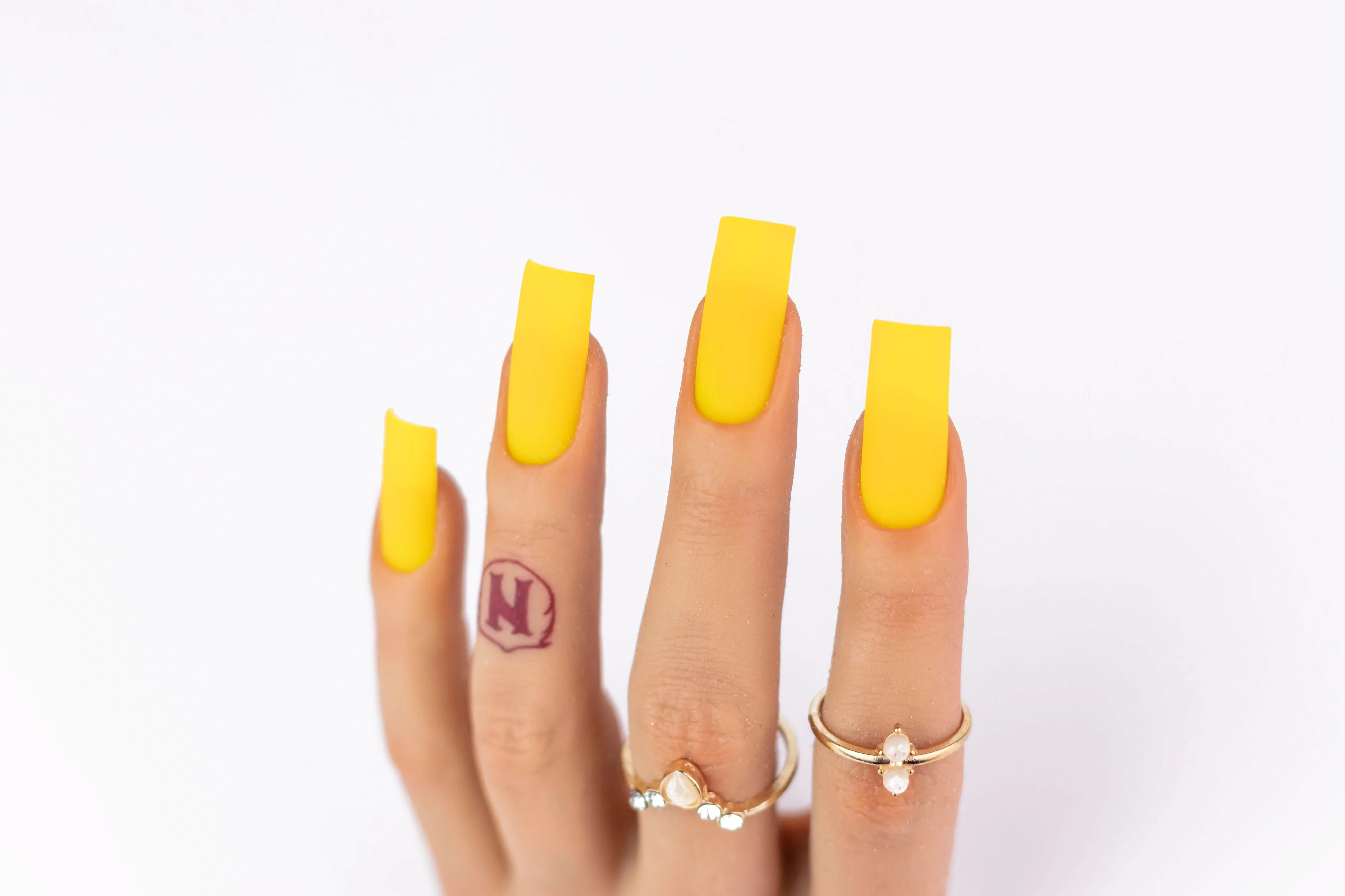 NOTPOLISH 2 in 1 Powder - M104 Yellow Mamba - 2 oz - Image 4