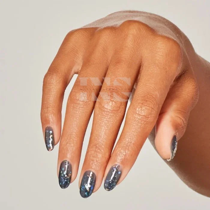 OPI Infinite Shine - Shine Bright Winter 2020 - Puttin' On The Glitz IS HRM50 - Image 3
