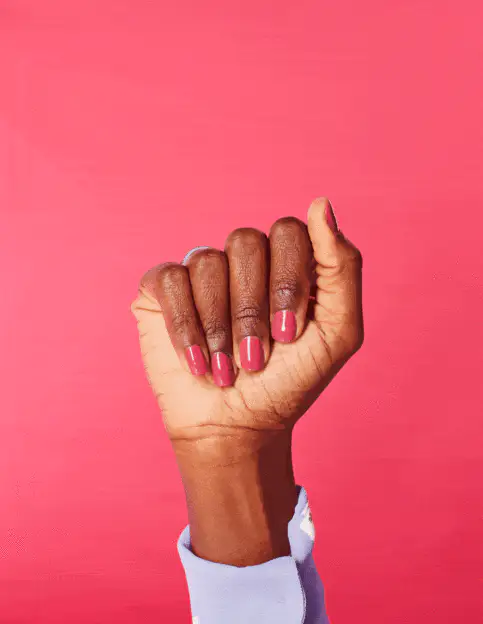 OPI Infinite Shine - Iceland Winter 2017 - Aurora Berry-alis IS I64 - Image 4